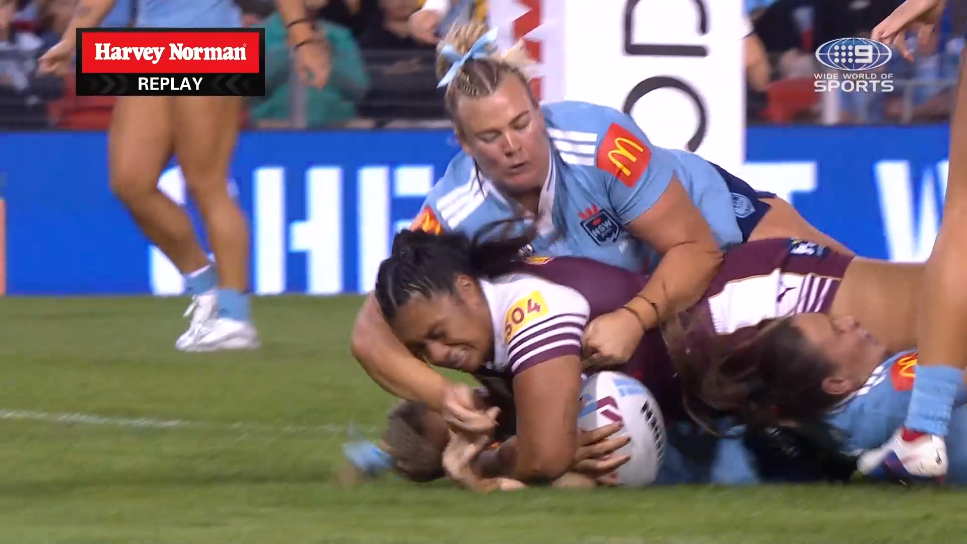 Maroons prop clips grass with barnstorming run