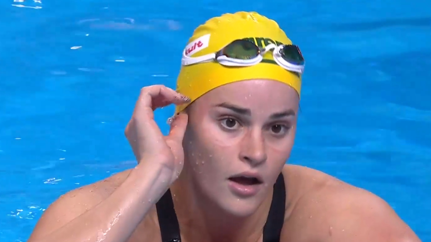 McKeown claims 200m backstroke gold